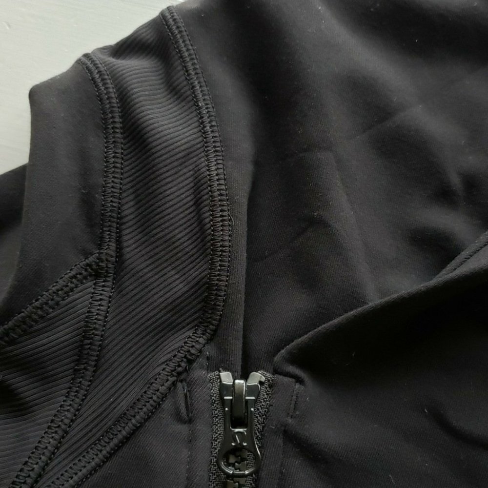 Lululemon Full Zip Jacket - Picture 2 of 7